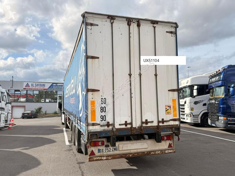 نصف مقطورة Fruehauf
