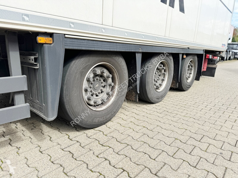 نصف مقطورة Schmitz Cargobull SKO 24/L-13.4 FP...