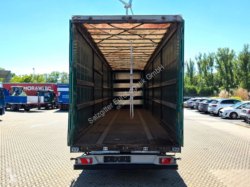 نصف مقطورة Kögel SN 18 / Hubdach