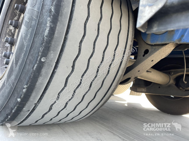 نصف مقطورة Berger Curtainsider Standard