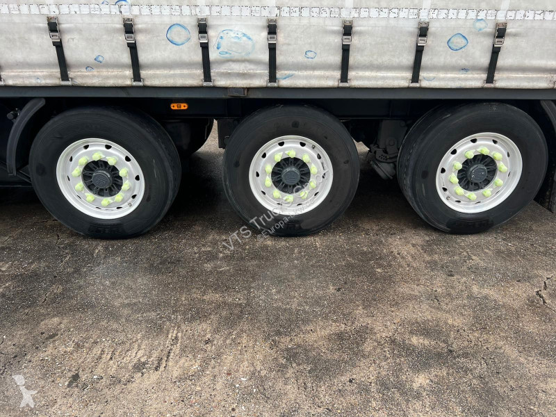 نصف مقطورة Schmitz Cargobull ST11 Mega Getränke...