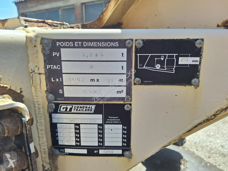 نصف مقطورة Fruehauf T38N
