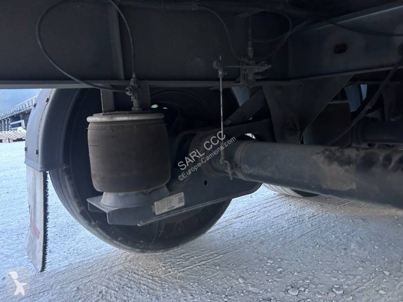 نصف مقطورة Fruehauf FZ-371-LJ essieu relevable