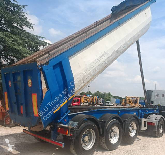 نصف مقطورة Cargotrailers
