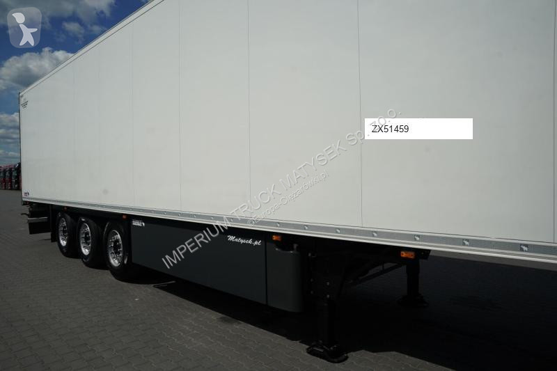 نصف مقطورة Schmitz Cargobull