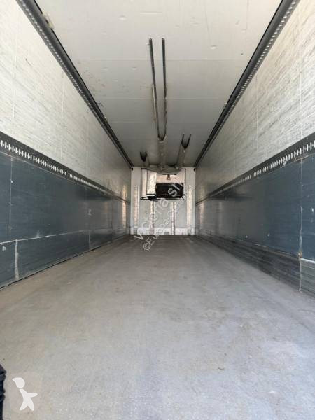 نصف مقطورة Schmitz Cargobull