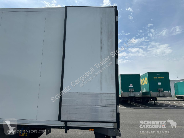 نصف مقطورة Schmitz Cargobull Semitrailer Reefer...