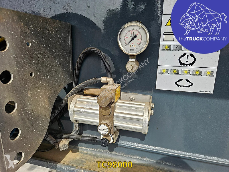 نصف مقطورة Granalu