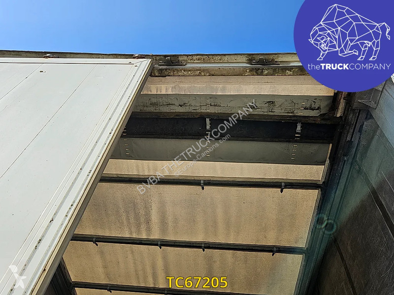 نصف مقطورة Fruehauf