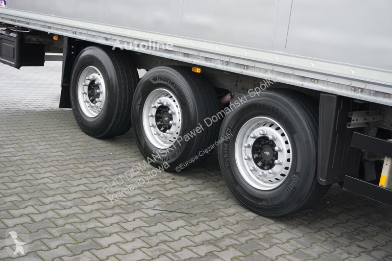 Полуремарке Schmitz Cargobull KONTENER / XL /...