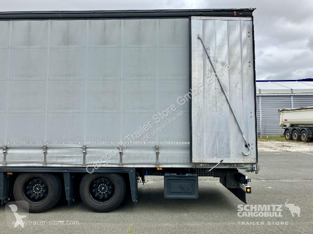 نصف مقطورة Schmitz Cargobull Curtainsider Mega...