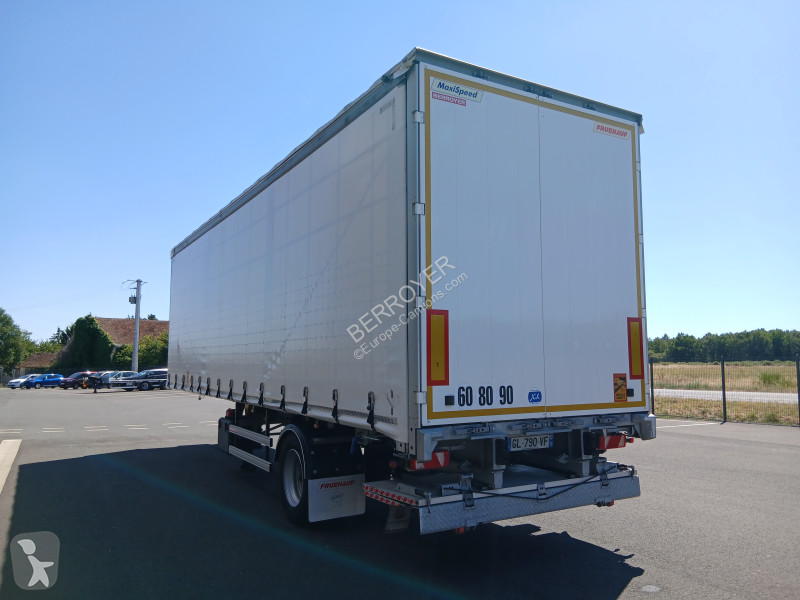 نصف مقطورة Fruehauf