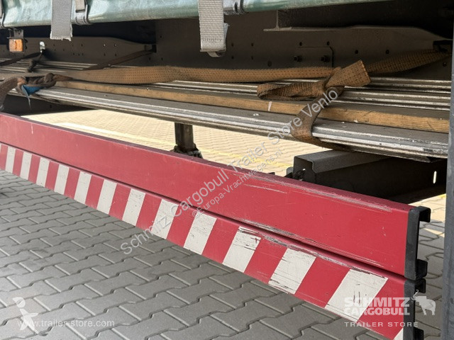 Oplegger Schmitz Cargobull Curtainsider Mega
