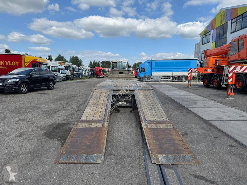 Oplegger  MT300 3 AXLE - SAF - LAST AXLE...
