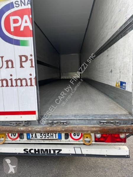 نصف مقطورة Schmitz Cargobull FURGONATO