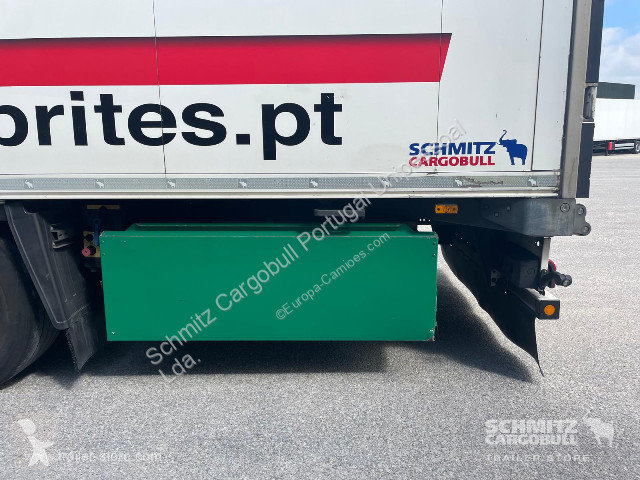 نصف مقطورة Schmitz Cargobull Semitrailer Reefer...