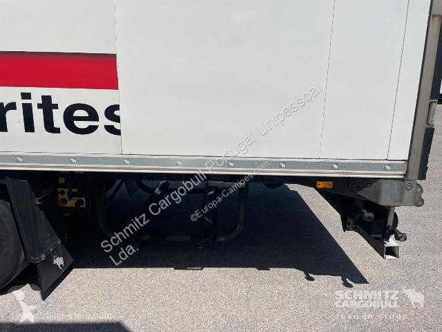 نصف مقطورة Schmitz Cargobull Semitrailer Reefer...