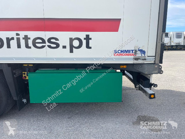 نصف مقطورة Schmitz Cargobull Semitrailer Reefer...