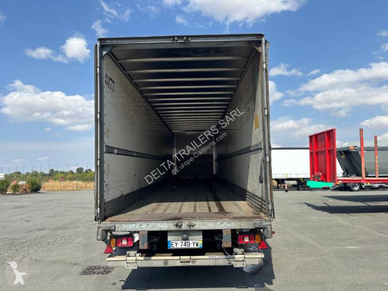 نصف مقطورة Fruehauf