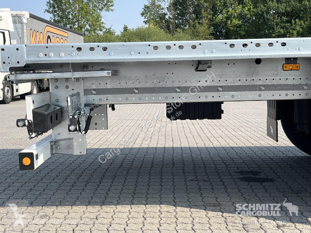 نصف مقطورة Schmitz Cargobull Plateau Standard