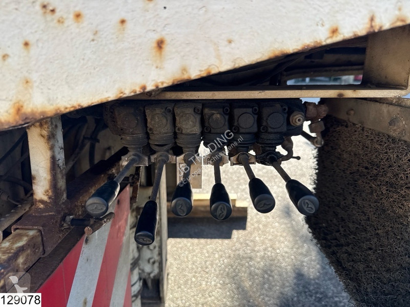 Maskinbæreren Trax Lowbed 43.000 KG, Winch