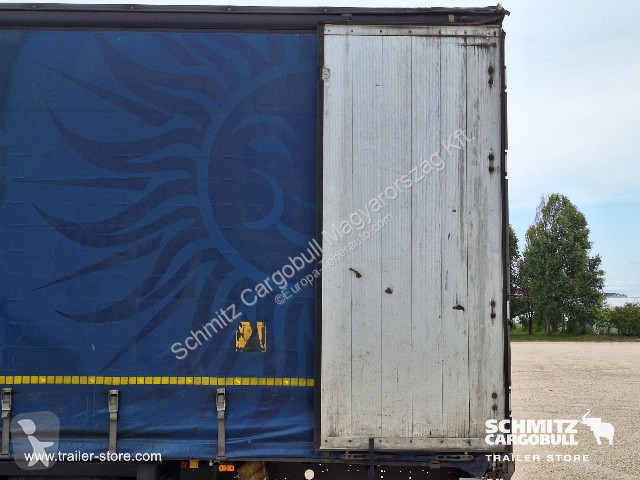 نصف مقطورة Schmitz Cargobull Curtainsider Mega