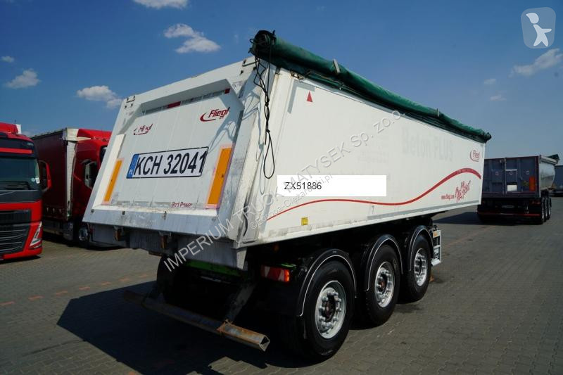 نصف مقطورة Fliegl
