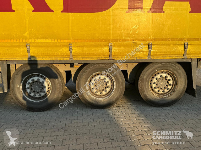 Semirremolque Schmitz Cargobull Curtainsider...