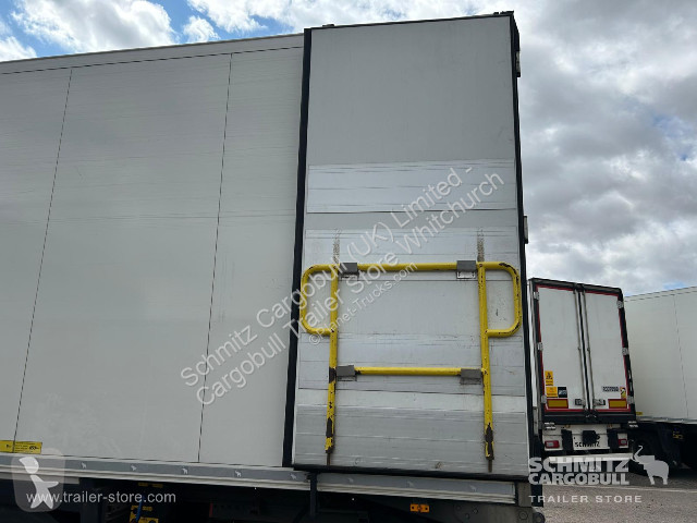 Semi remorque Schmitz Cargobull Reefer Standard...