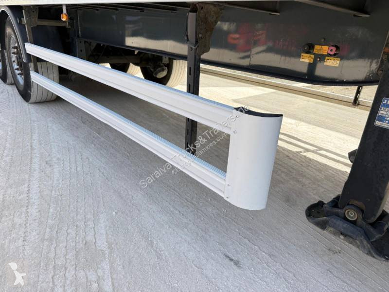 Fruehauf  semi-trailer