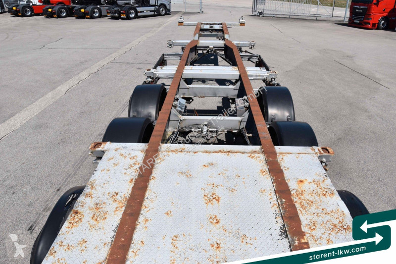 Semirremolque Schwarzmüller Containerchassis...