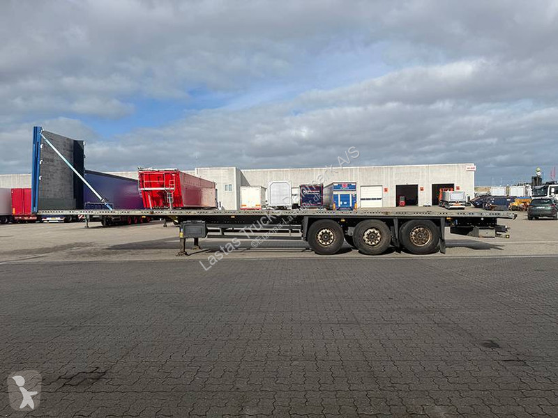 Полуприцеп Schmitz Cargobull 3 axle Flatbed /...