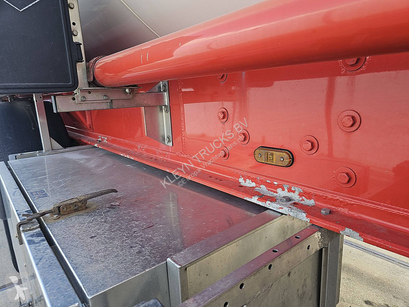 Полуприцеп Feldbinder KIP 60.3 GGVS/ADR