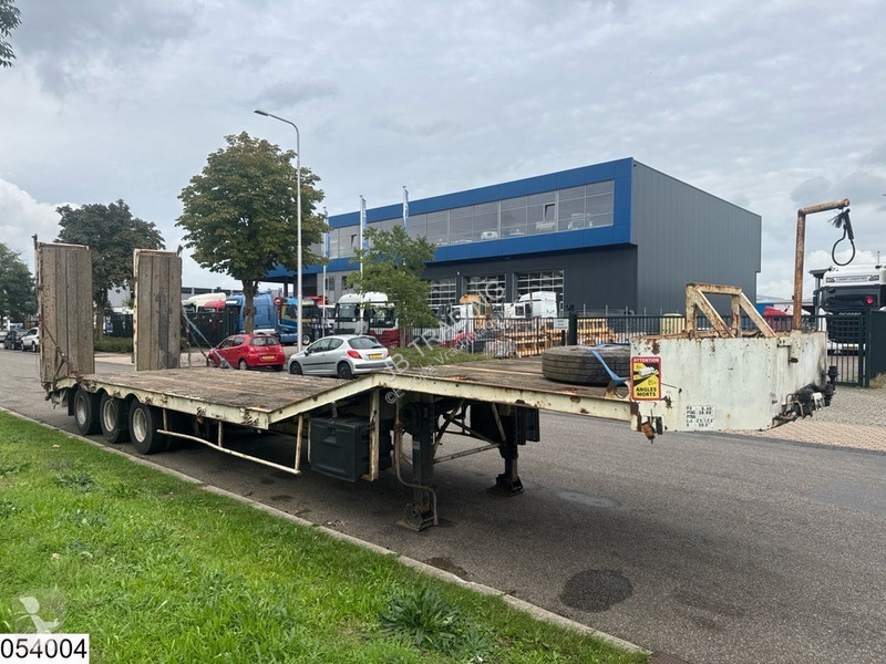 Semirremolque ACTM Lowbed Hydro, Steel suspension