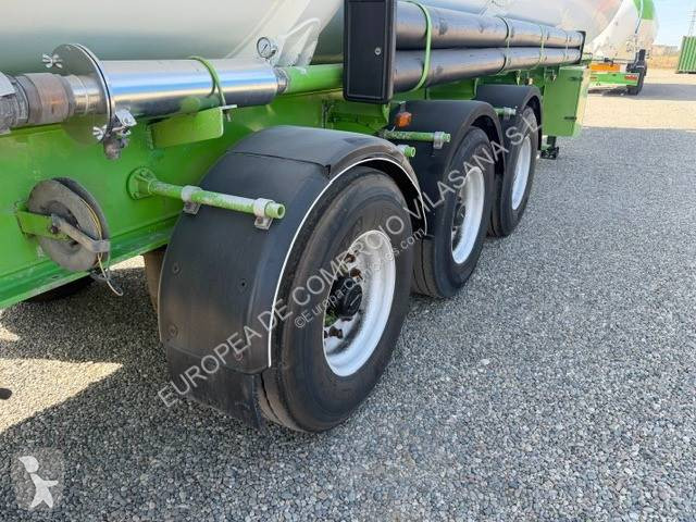 Semirremolque Benalu cisterna basculante...