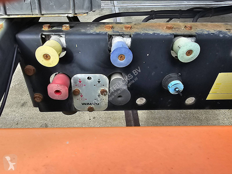 Semitrailer Broshuis MULTI telescopeerbaar