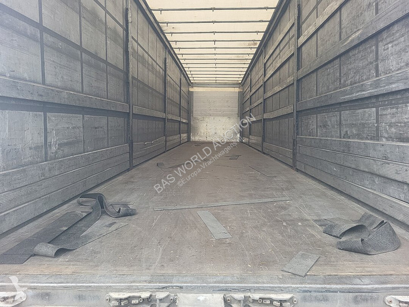 Semirimorchio Schmitz Cargobull SCB*S3T