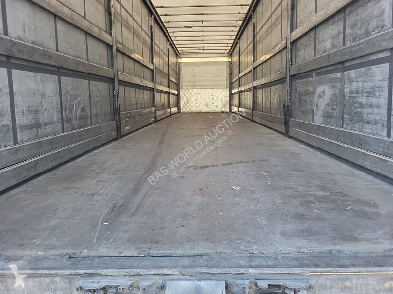Semirimorchio Schmitz Cargobull SCB*S3T