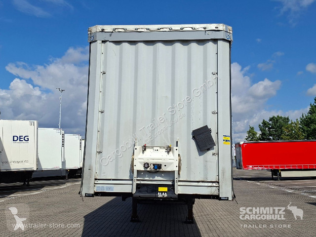 Semitrailer Krone Curtainsider Mega