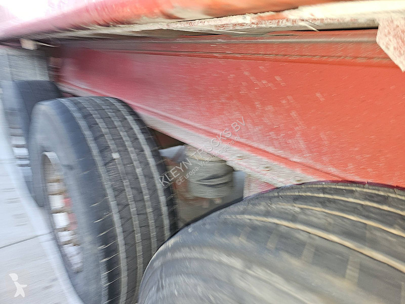 LAG 0-3-39 KAL2 semi-trailer