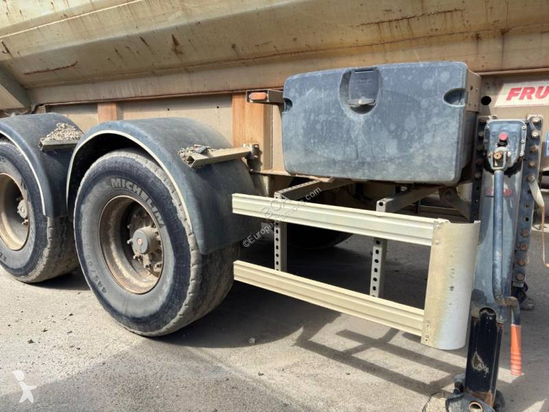 Fruehauf  semi-trailer
