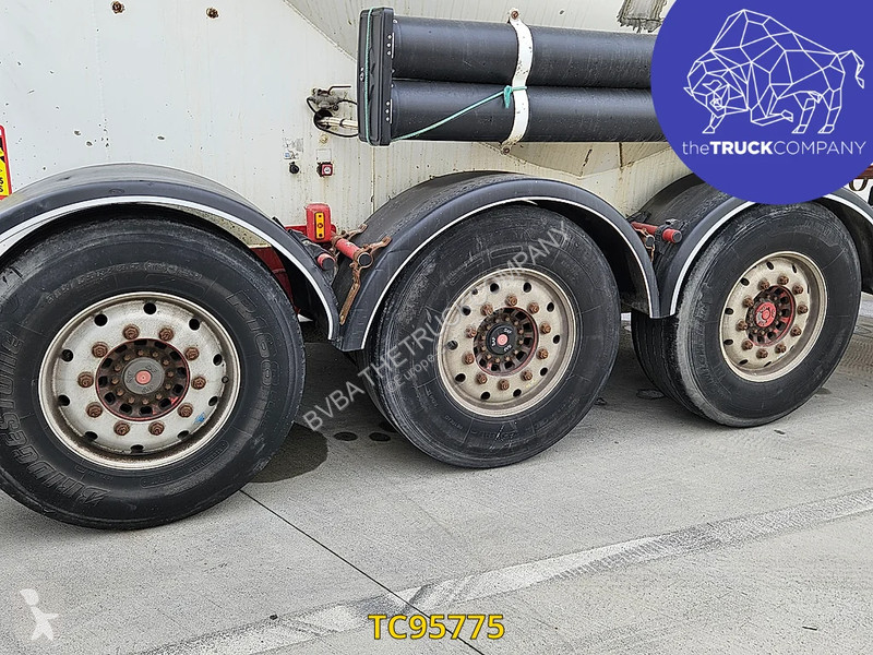 Spitzer  semi-trailer