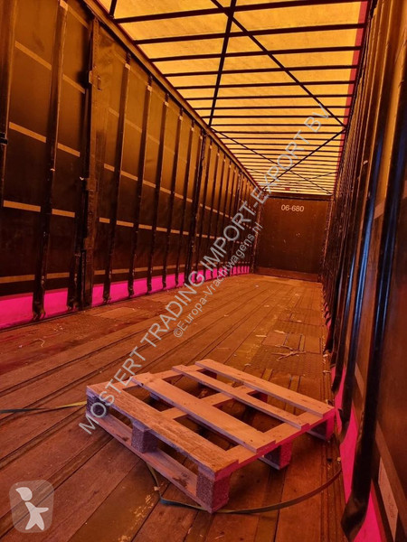 Van Hool SAF - Disc Van Hool 3-axle Curtainside...