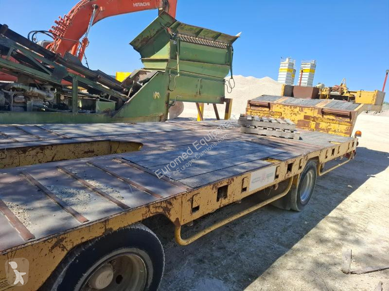 Nicolas  semi-trailer