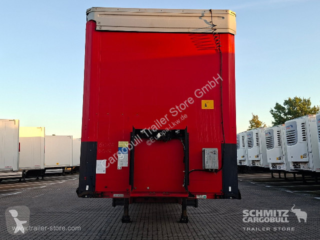 Kögel Curtainsider Mega semi-trailer