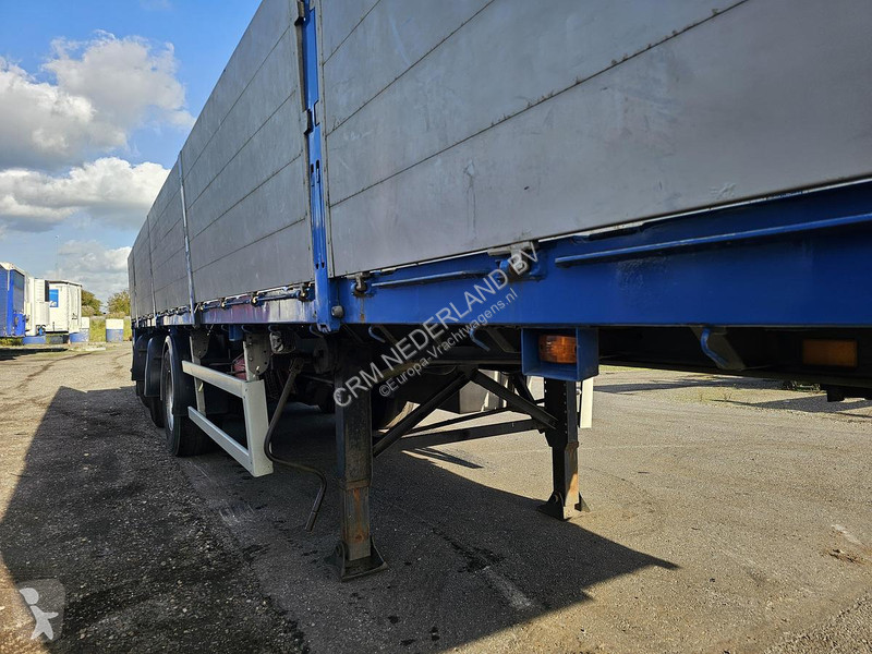 V02-STG-15-30 semi-trailer