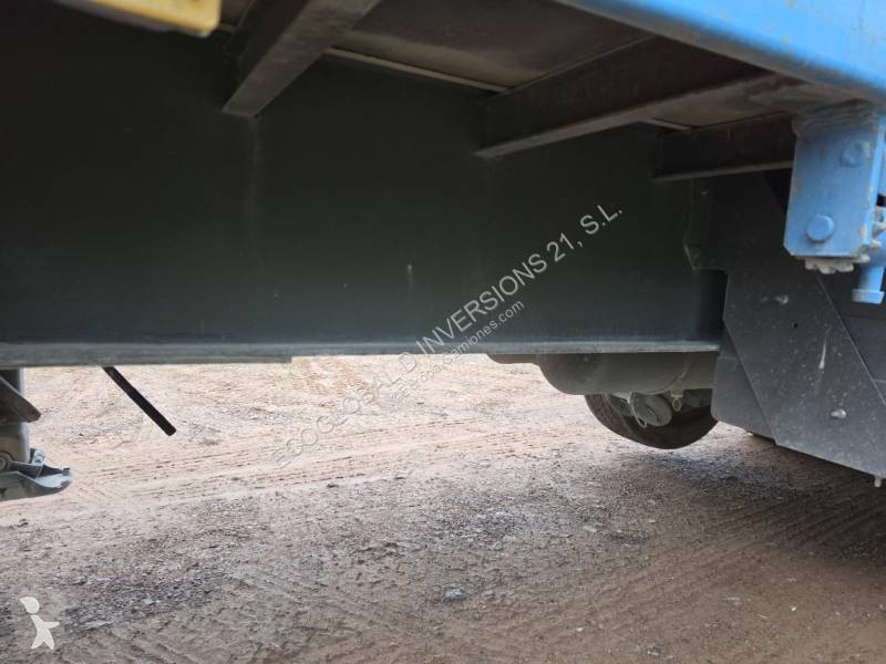 Sættevogn Fruehauf T34C con laterales abatibles...
