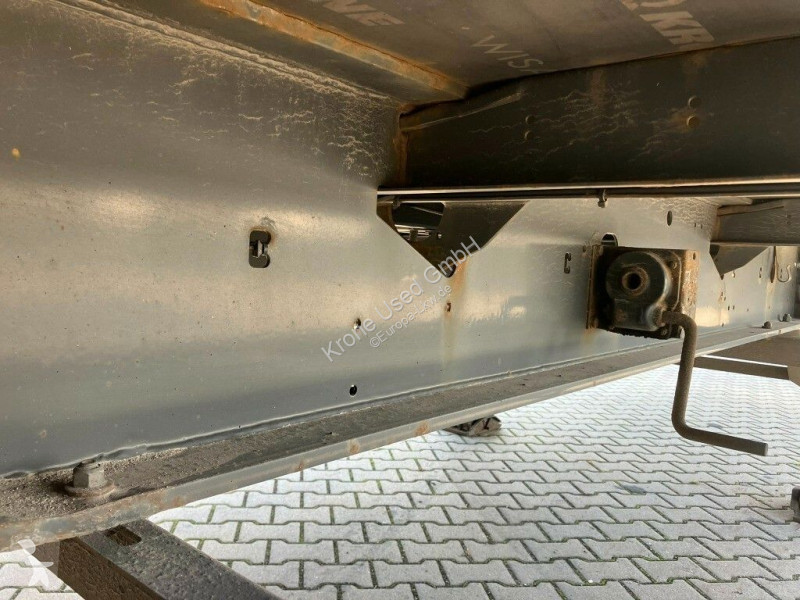Krone SDP 27 eLG4-CS semi-trailer