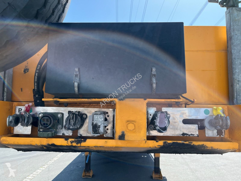 Превоз на строителна техника Goldhofer STZ-L3...