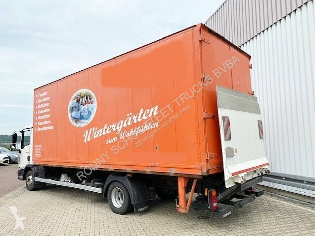 Uitrusting voor vrachtwagens  Dhollandia...